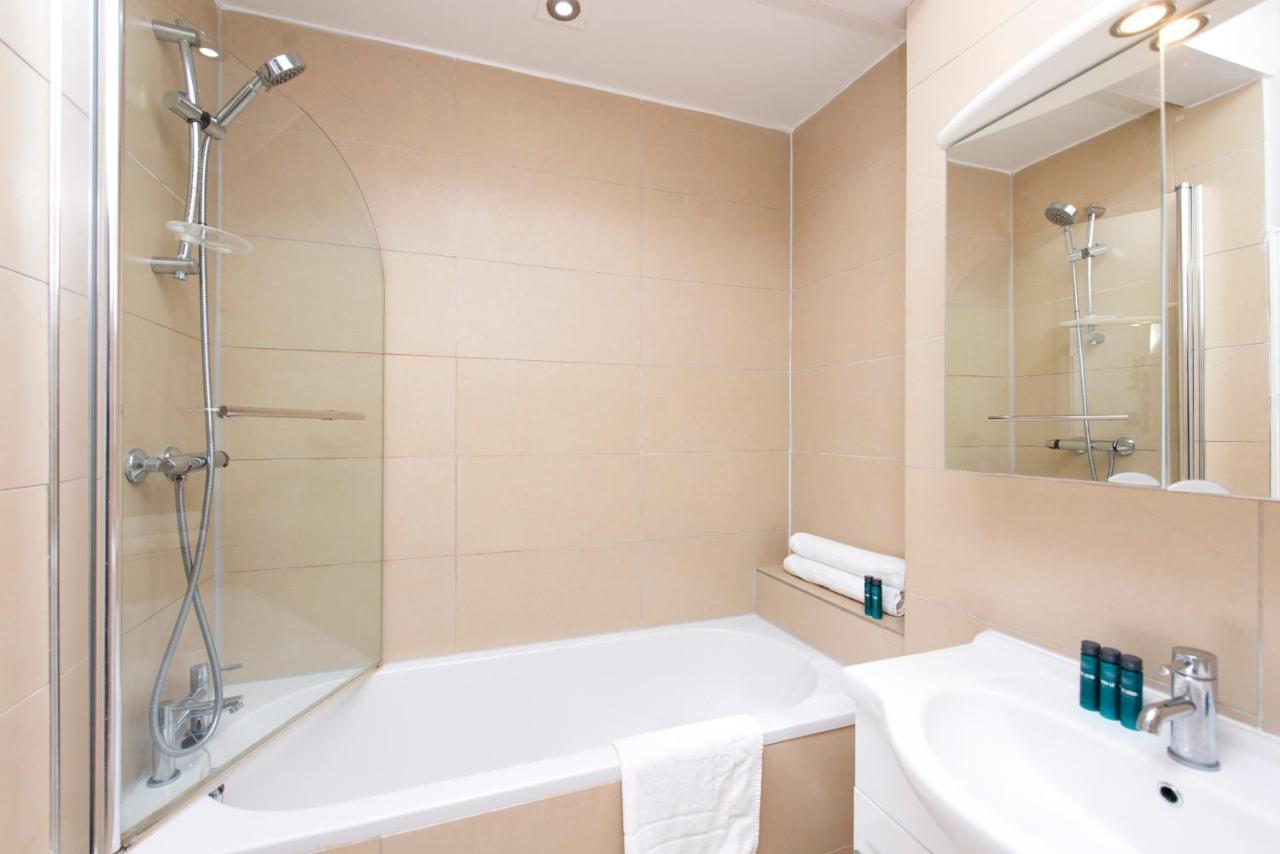 Wells Street Central Apartments 런던 외부 사진